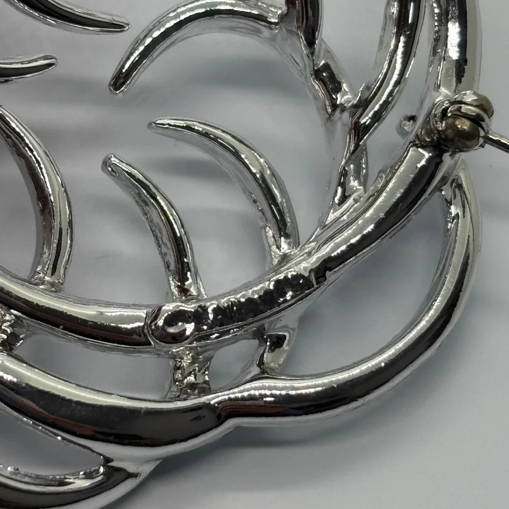 Brooch Silver Tone Classic Sarah Coventry Abstract Signed‎